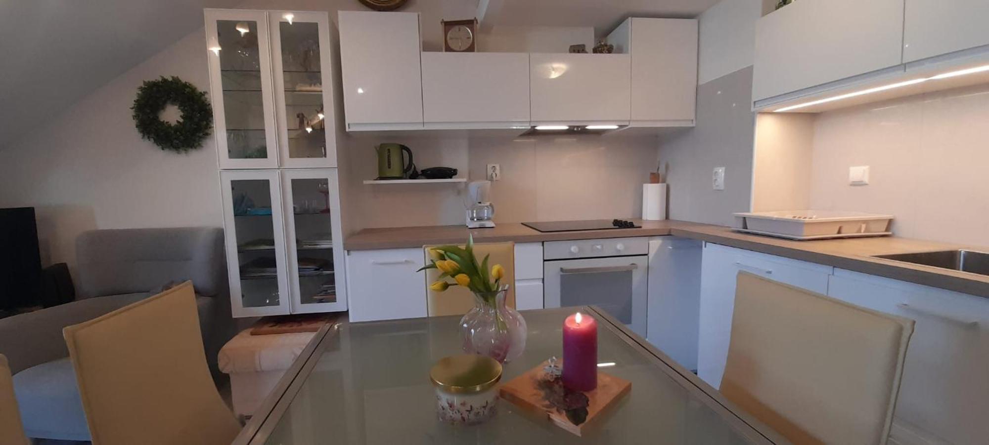Apartment Sea View Mouth Cetina Omiš Exterior foto