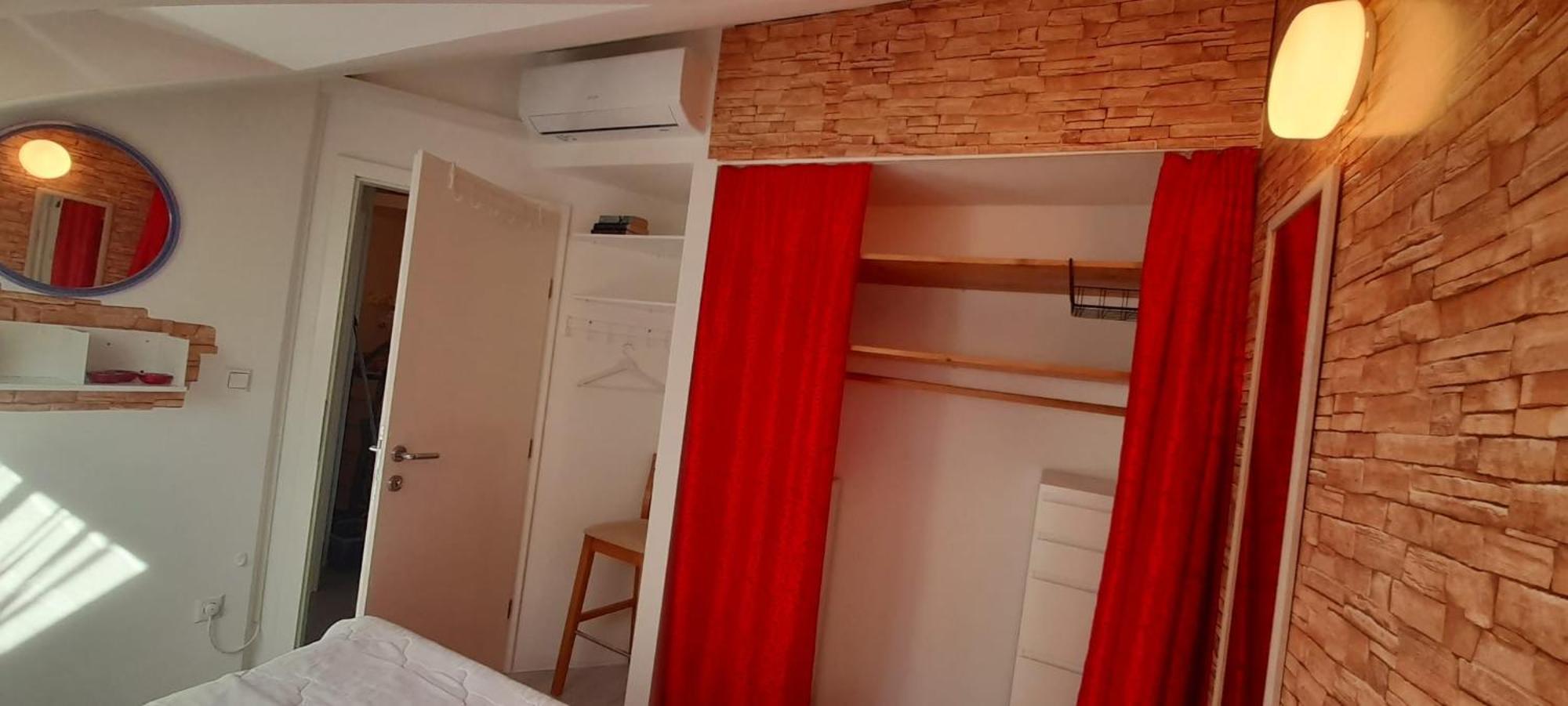Apartment Sea View Mouth Cetina Omiš Exterior foto