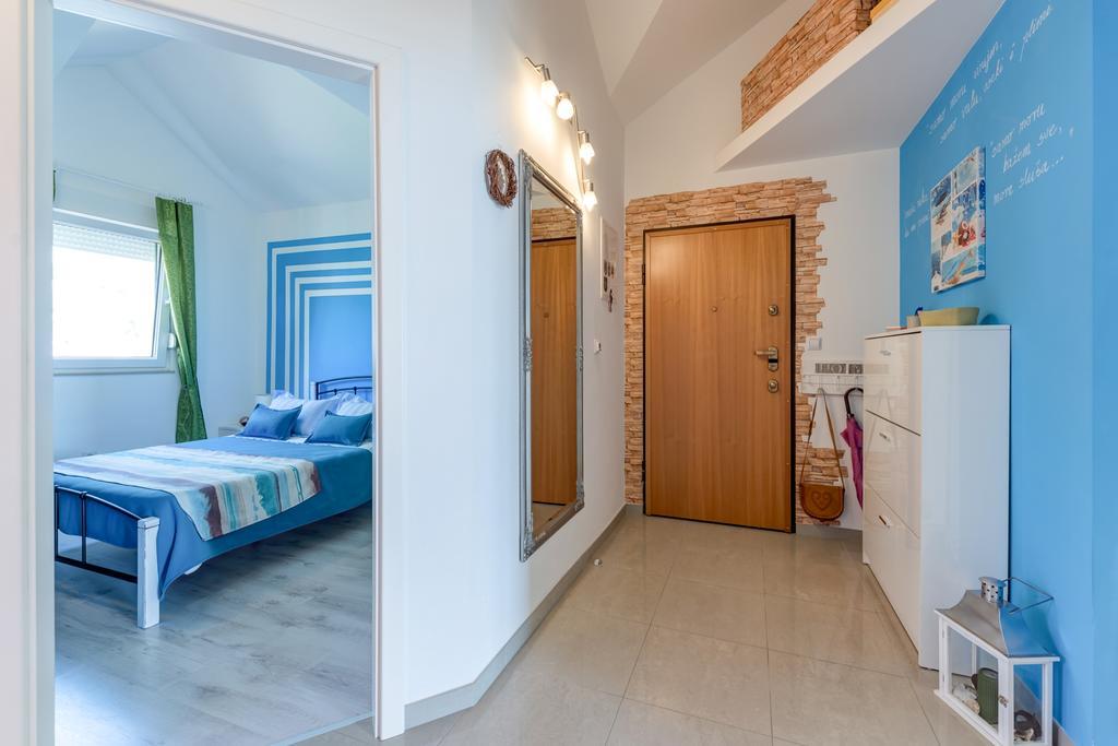 Apartment Sea View Mouth Cetina Omiš Exterior foto